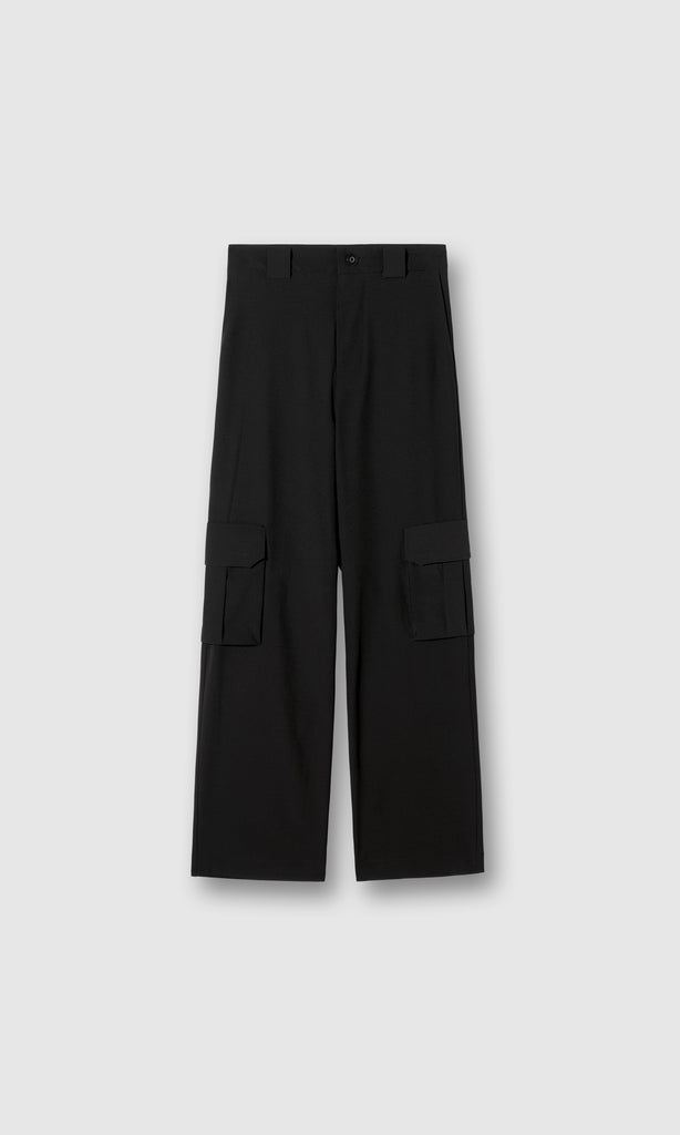 THE CARGO TROUSERS