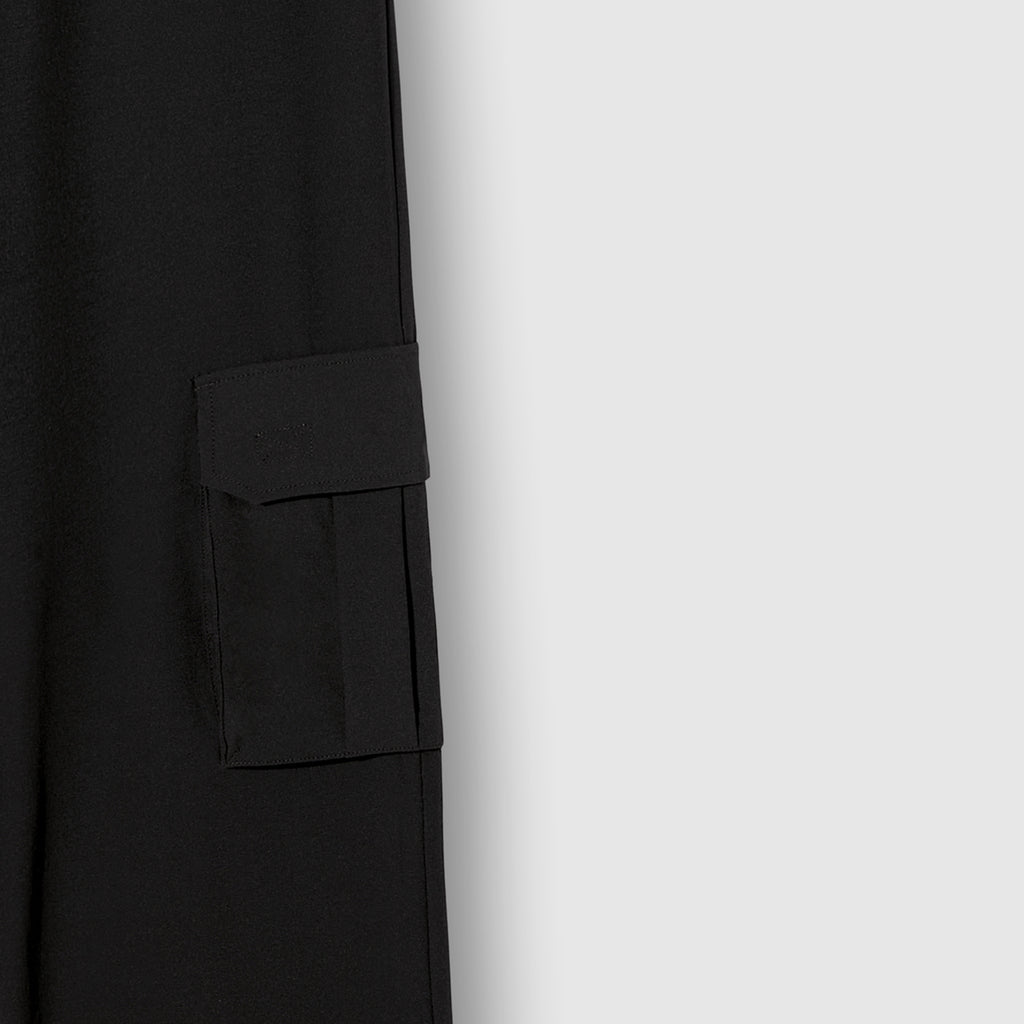 THE CARGO TROUSERS