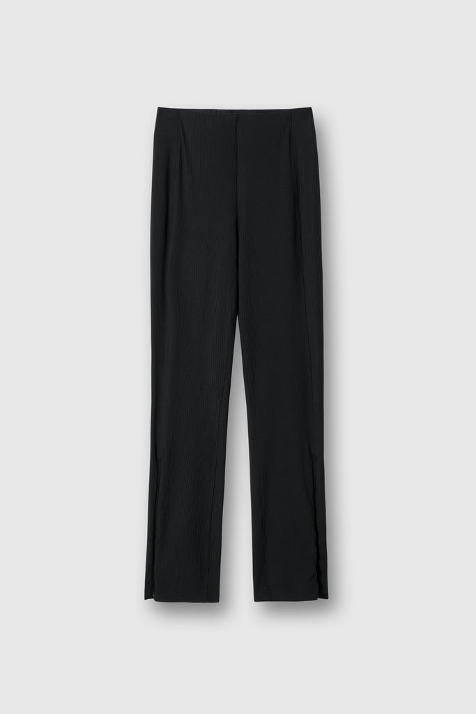 THE RIBBED TROUSERS