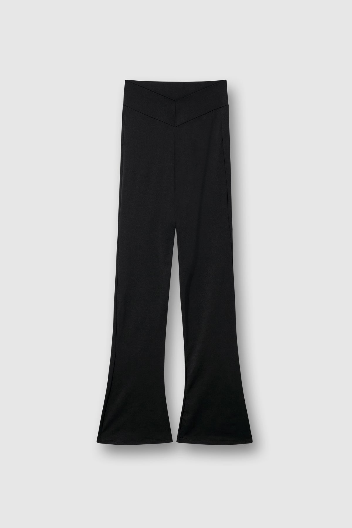 THE YOGA PANTS